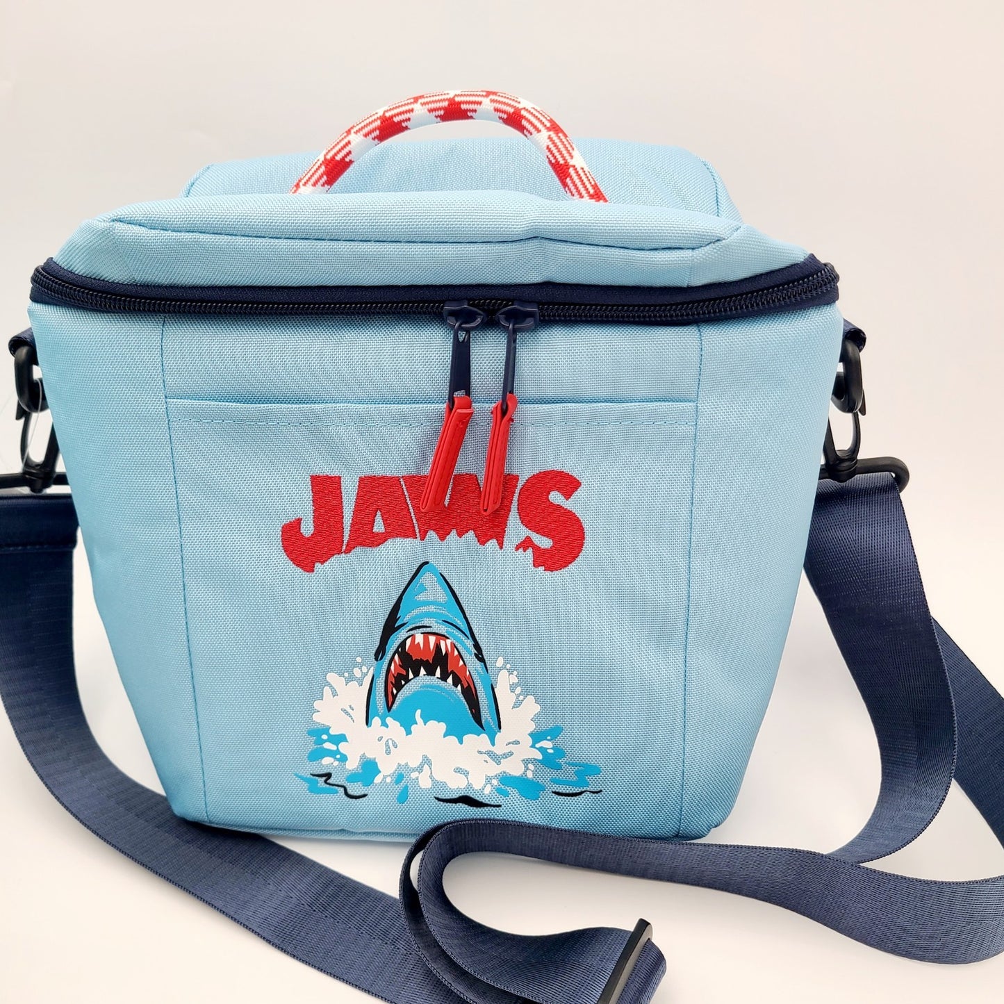Universal Studios Jaws 50 Anniversary 6 Can Soft Cooler Blue Shark Insulated New