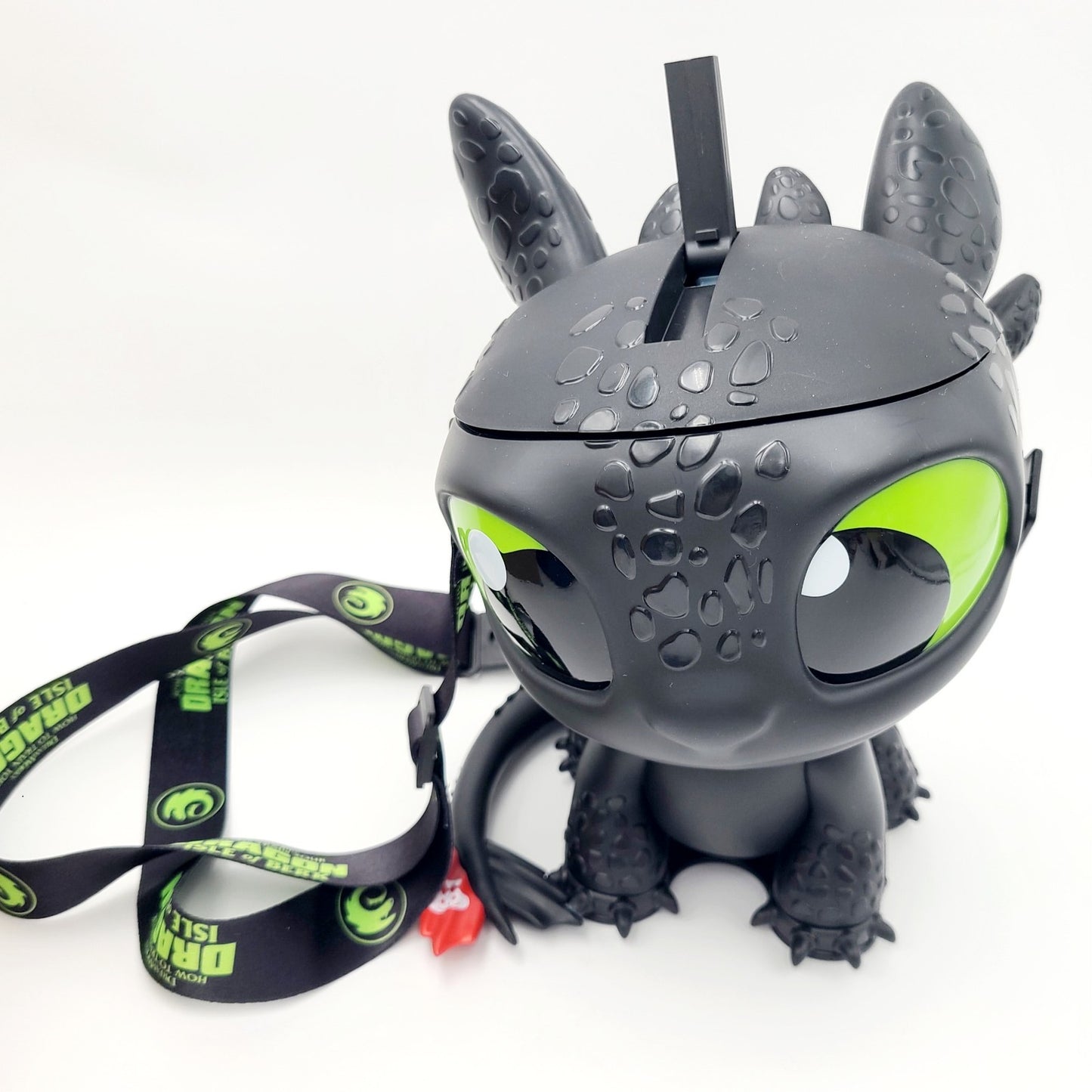 *SIPPER* 2025 Epic Universe Universal How To Train Your Dragon Toothless Drink