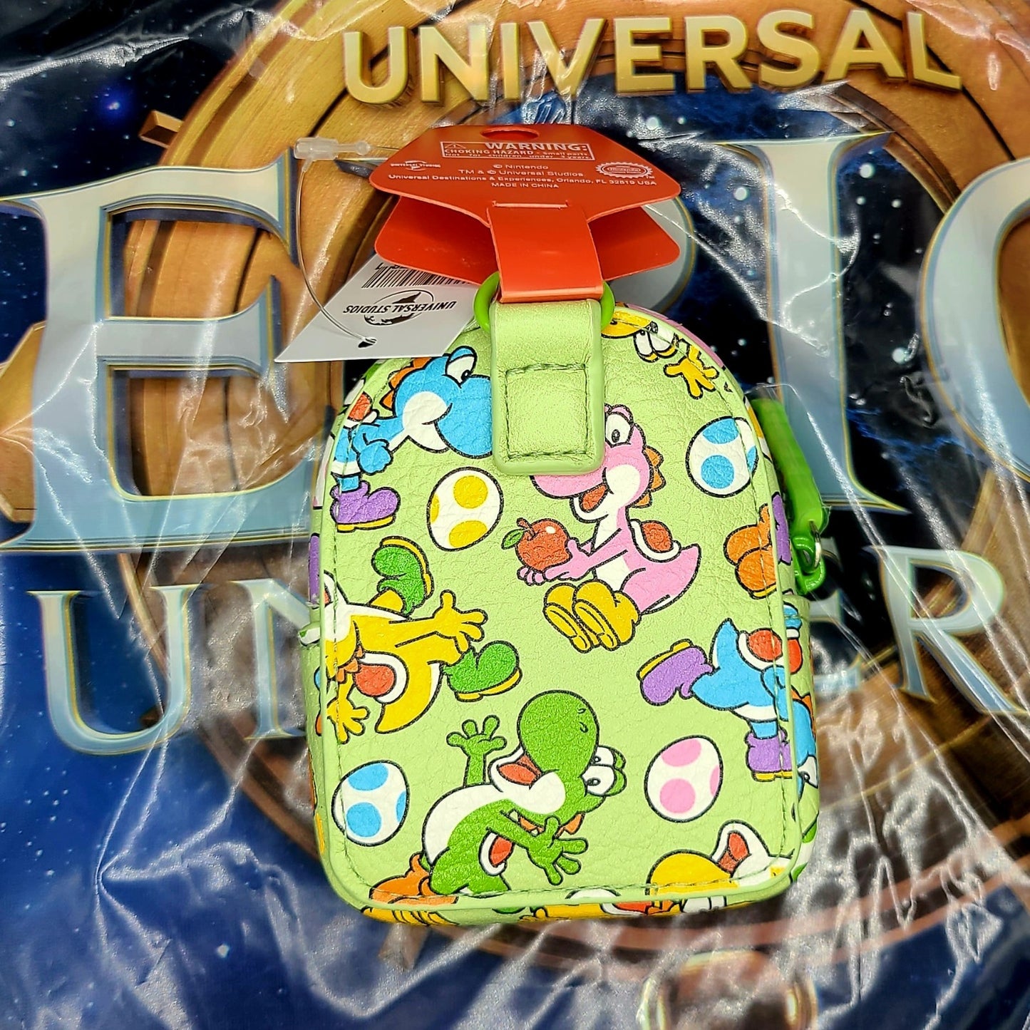 NEW Universal Orlando Epic Universe Super Nintendo World Yoshi Backpack Keychain