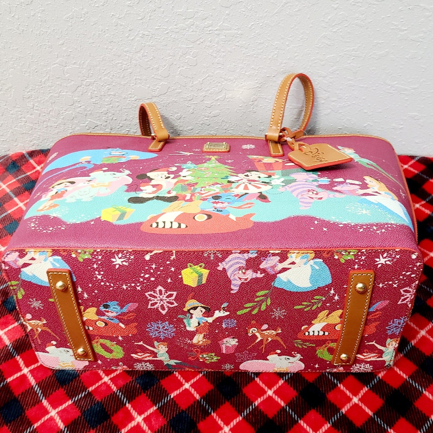 EXACT Tote 2023 Disney Park Dooney Bourke Christmas Mickey Mouse Bambi Purse Bag