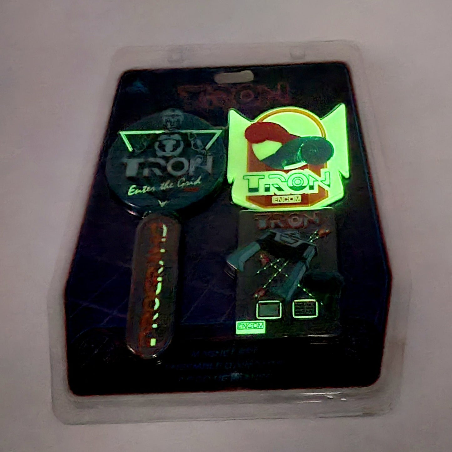 *Magnet Set* Disney World Parks Tron Lightcycle Run Greetings Program Encom GITD