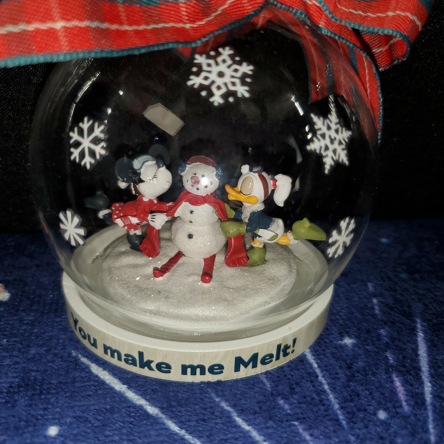 Disney Parks 2021 Christmas You Make Me Melt Minnie Snowman Daisy Globe Ornament