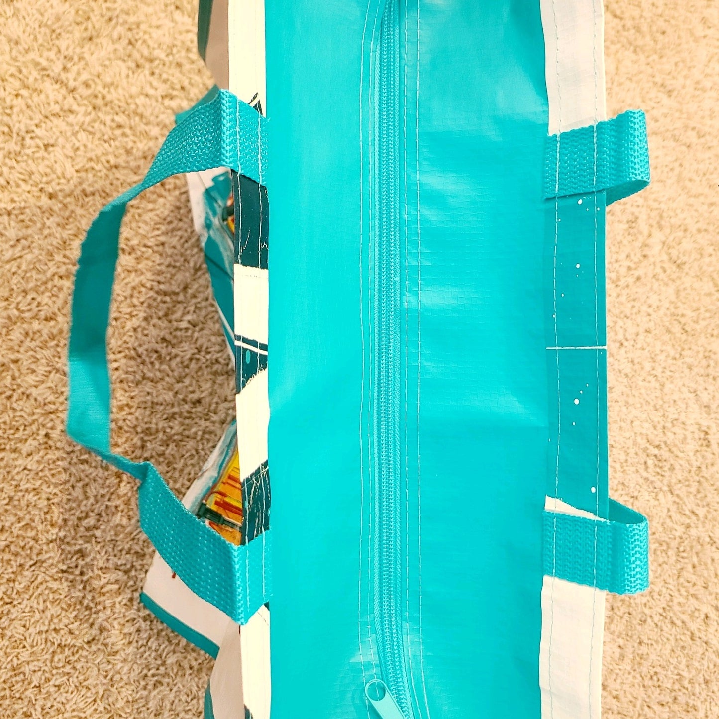 NEW Universal Studios Reusable Tote Teal Orlando & Hollywood with Zipper 17”
