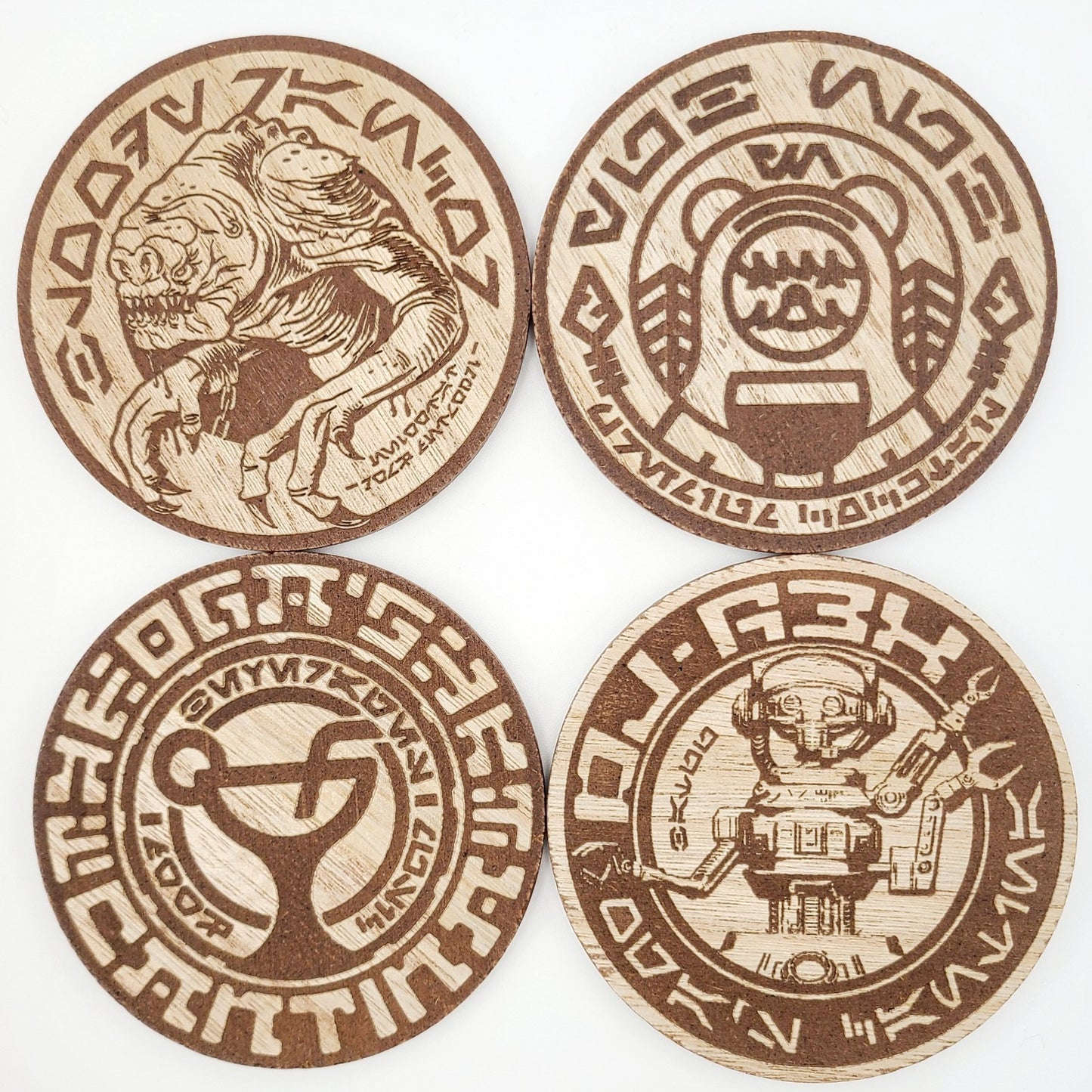 NEW Disney Parks Star Wars Galaxy’s Edge Oga’s Cantina Set Of 4 Wooden Coasters
