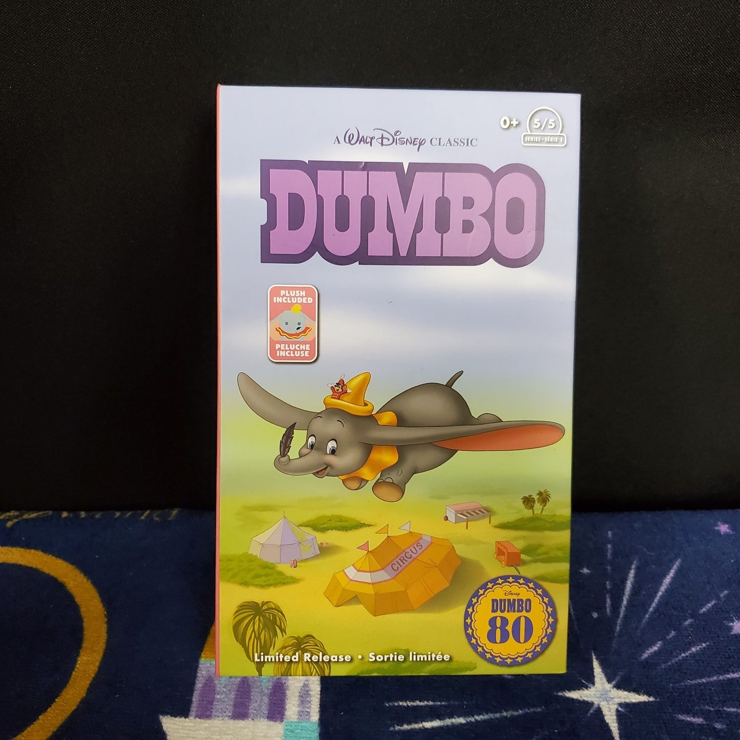 *Dumbo VHS Box & Small Plush Set* Walt Disney World Parks Series 1 NEW Elephant