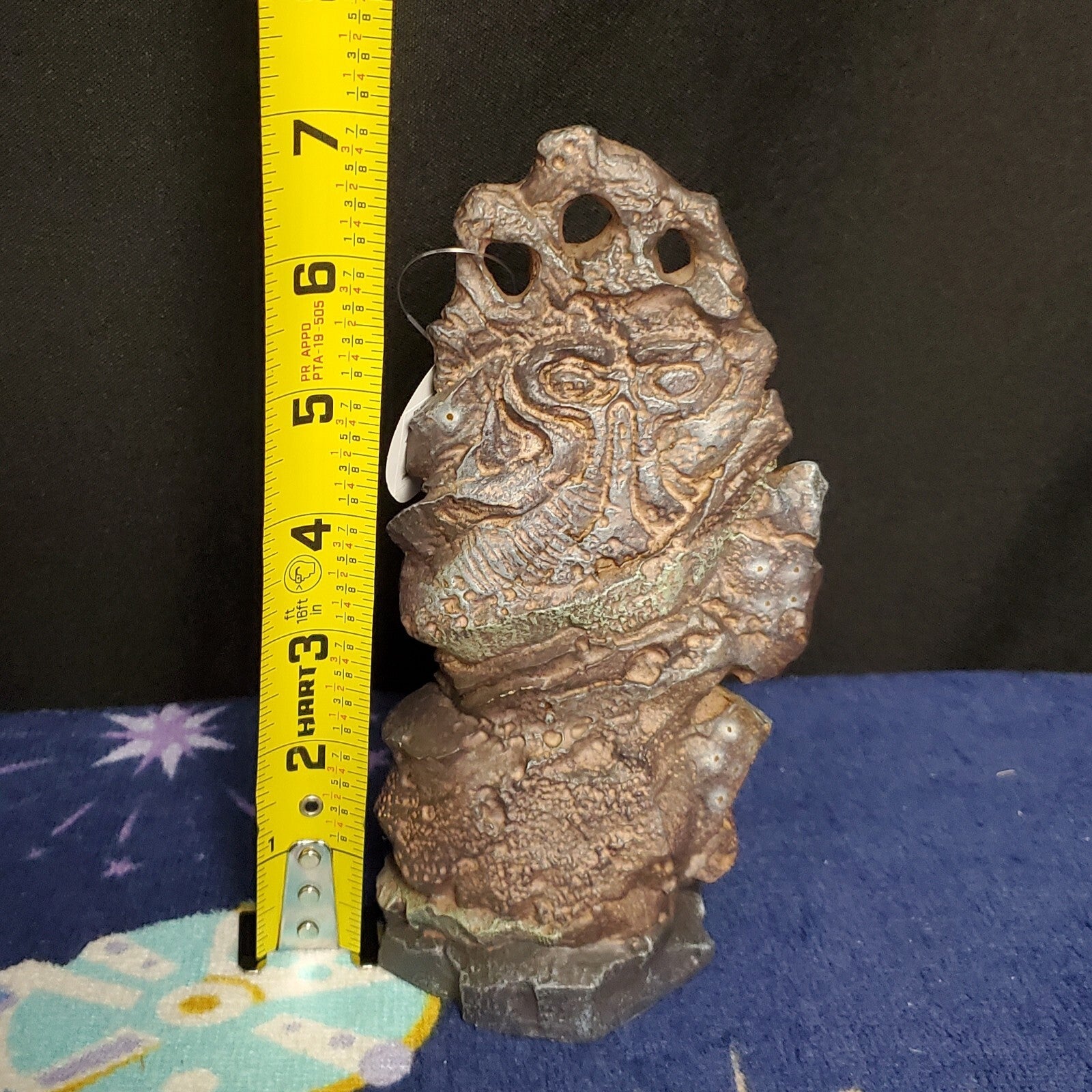 2022 Disney Parks Star Wars Galaxy’s Edge Dok-Ondar's Ithorian Gravestone Statue