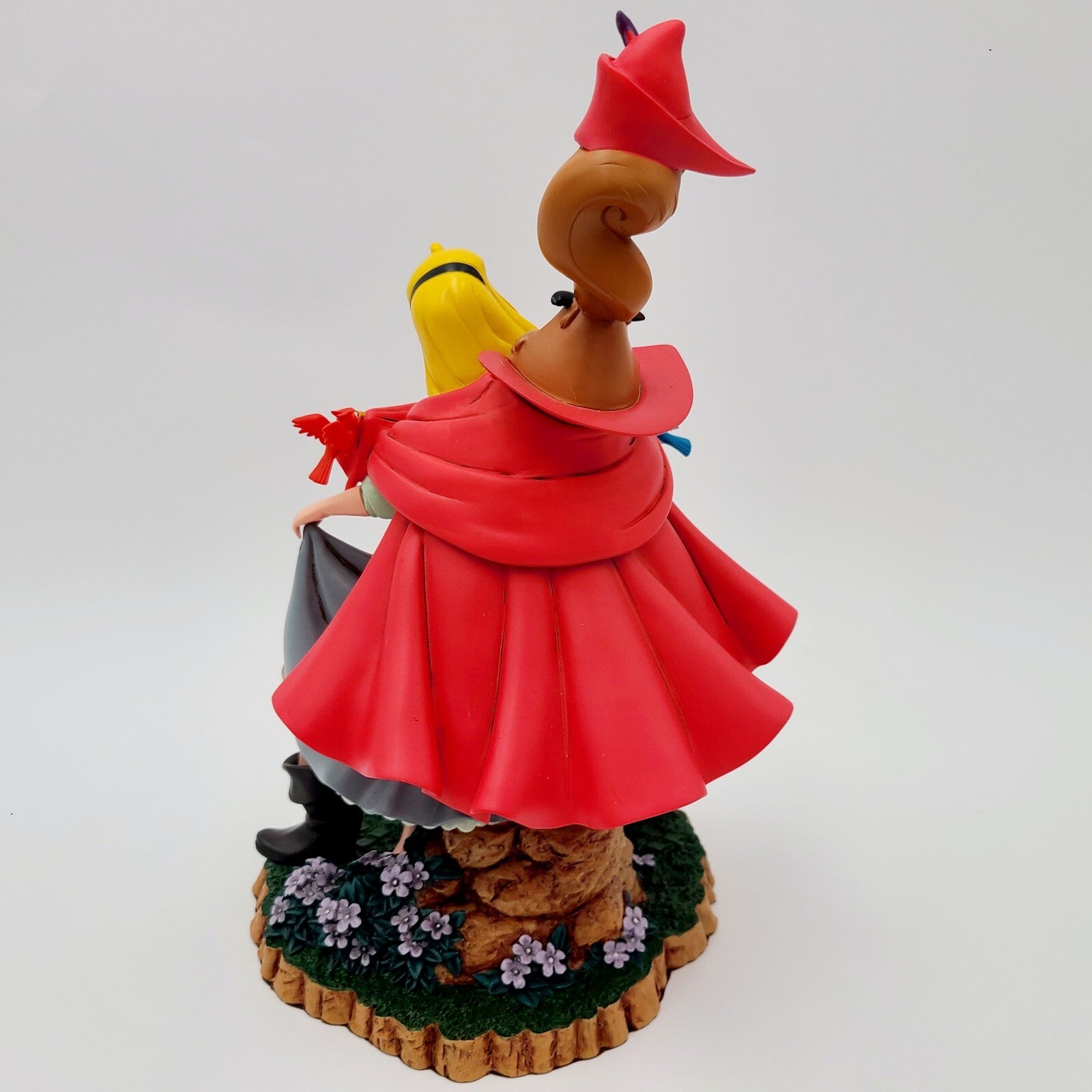 NEW Disney Park Sleeping Beauty Aurora Figure Statue 60th Anniversary Briar Rose