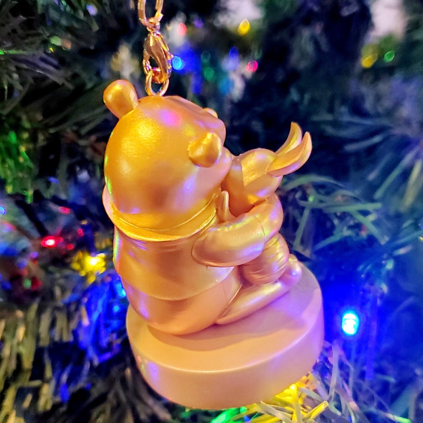 Winnie the Pooh Disney World Parks 50 Gold Character Collection Single Ornament