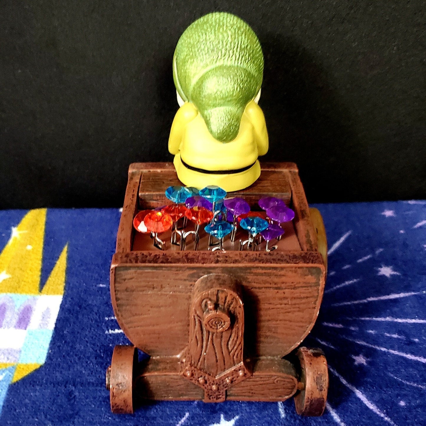 2022 Disney Parks Snow White & Seven Dwarfs Sleepy Figural Desk Trinket Tray 85