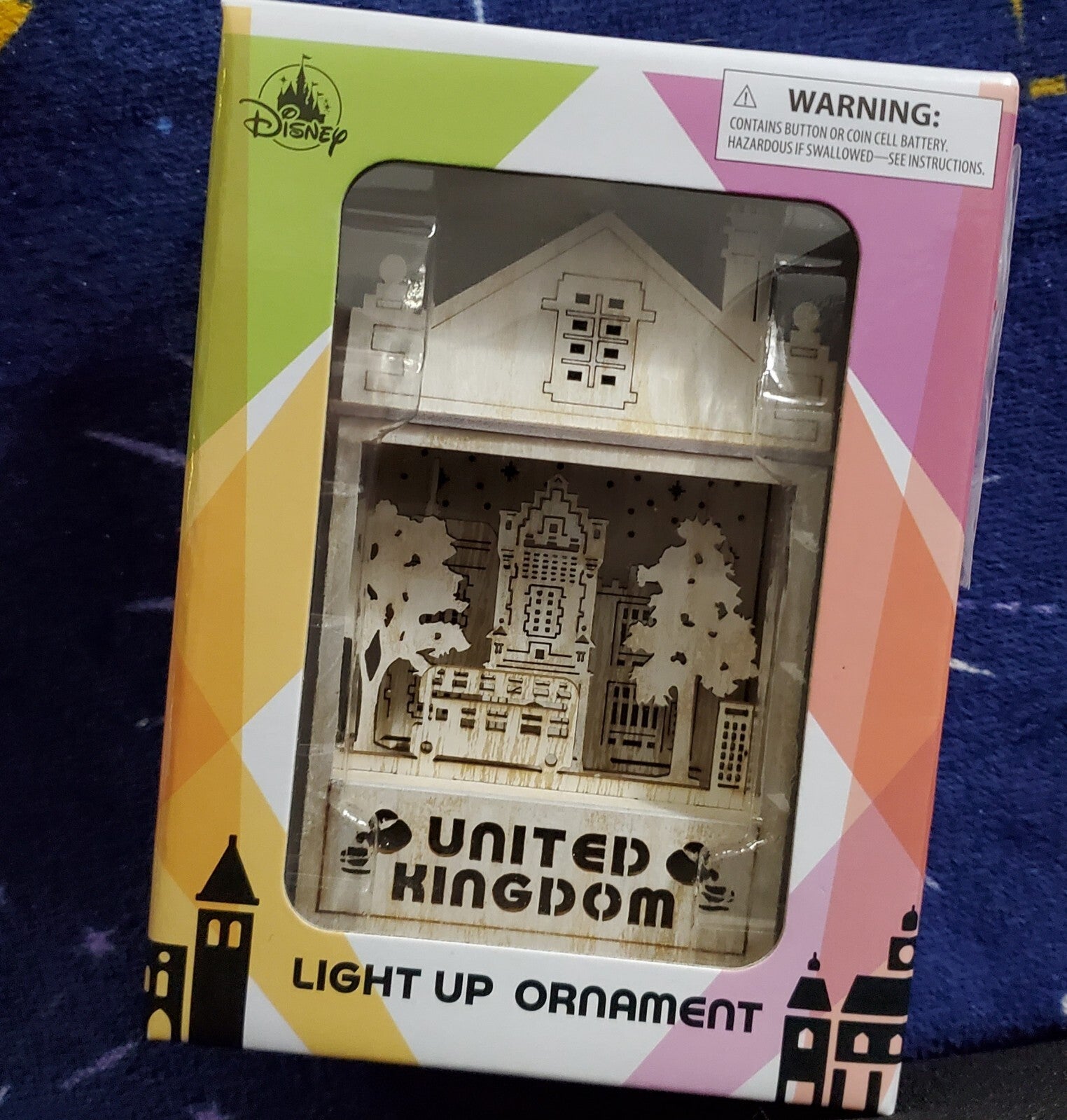 2022 Disney Park United Kingdom Pavilion EPCOT 40 World Showcase Light Ornament