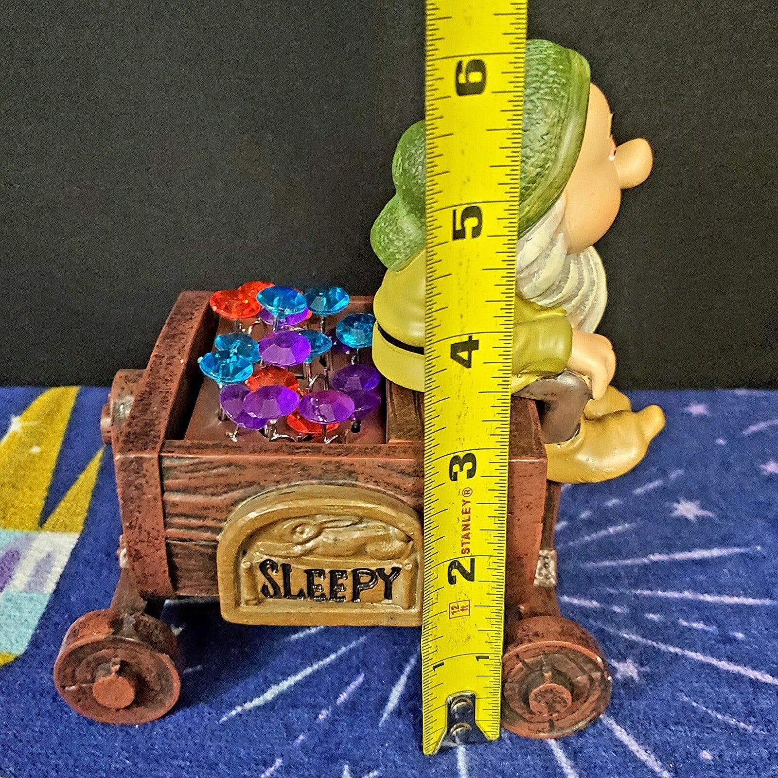 2022 Disney Parks Snow White & Seven Dwarfs Sleepy Figural Desk Trinket Tray 85