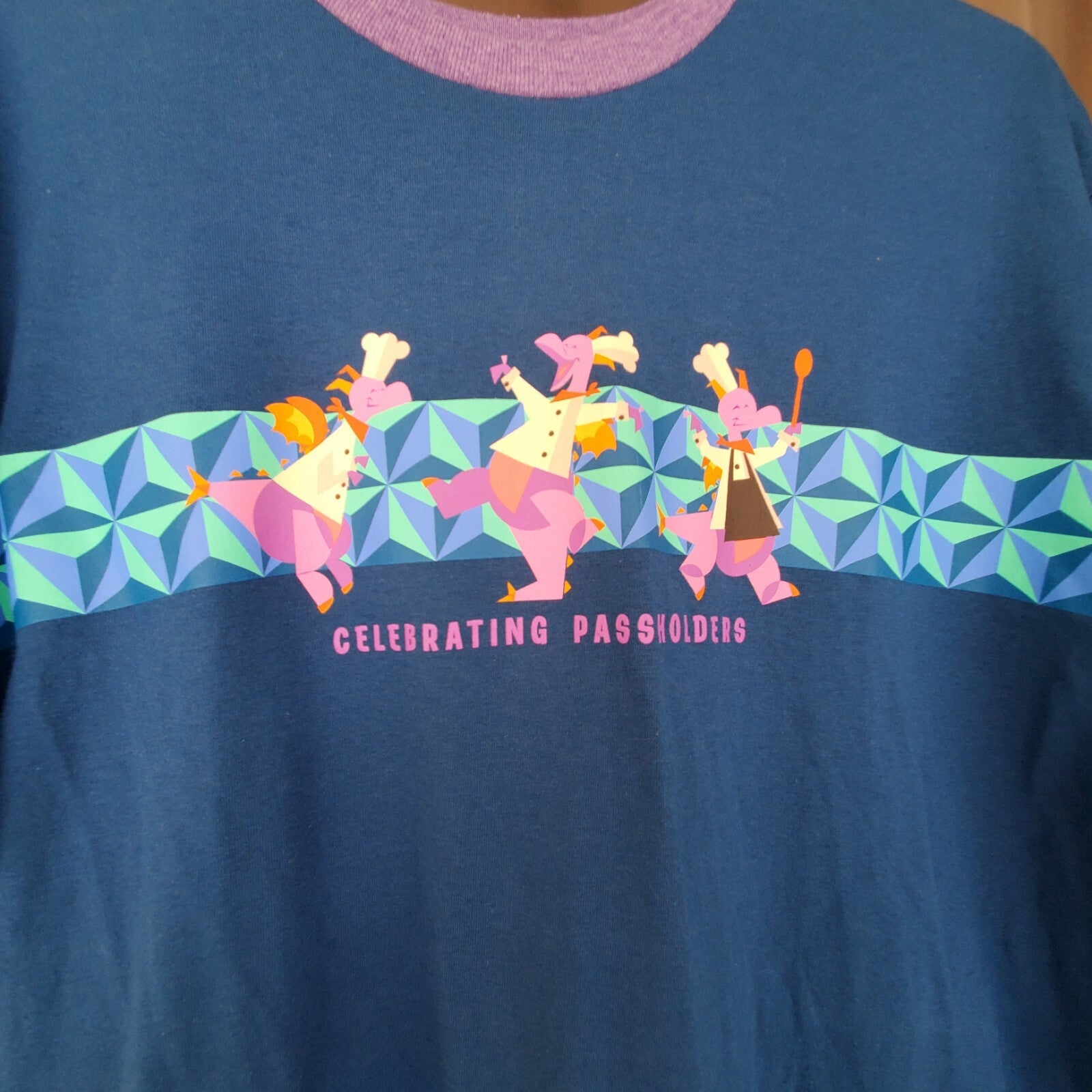 LARGE Disney 2021 Epcot Food & Wine Chef Figment Celebrating Passholders T-Shirt