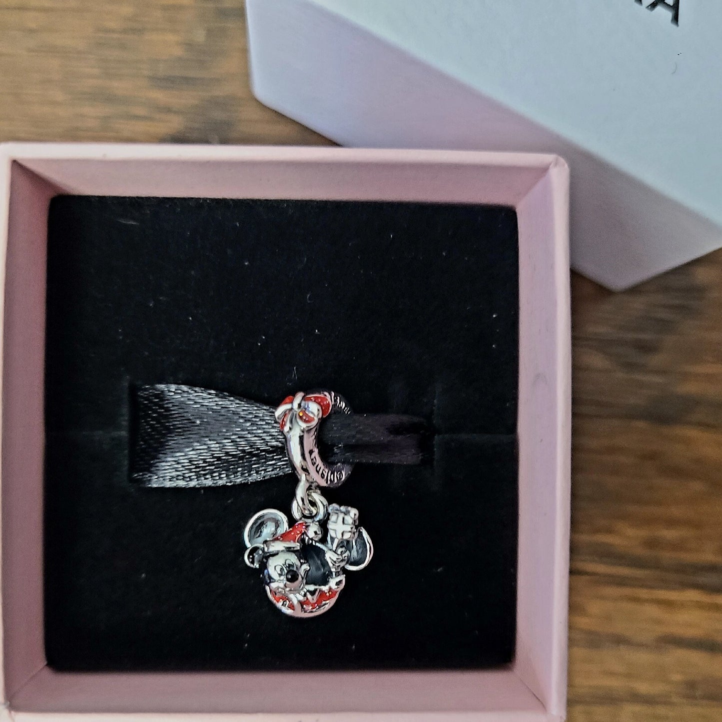 NEW Disney Parks 2023 Holidays Christmas Santa Mickey Mouse Pandora Dangle Charm