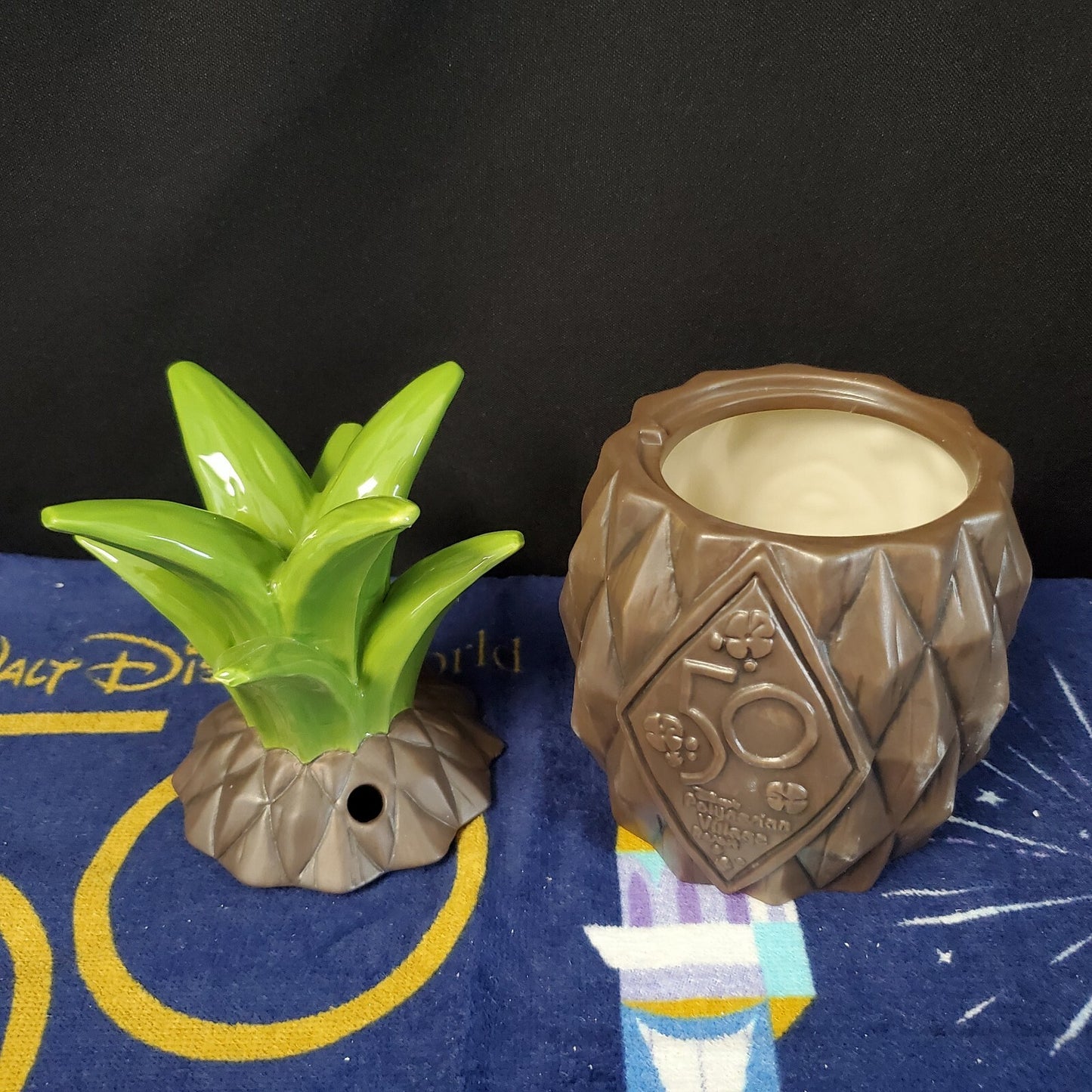 Walt Disney World Parks Polynesian Resorts 50th Anniv Pineapple Tiki Mug Sipper
