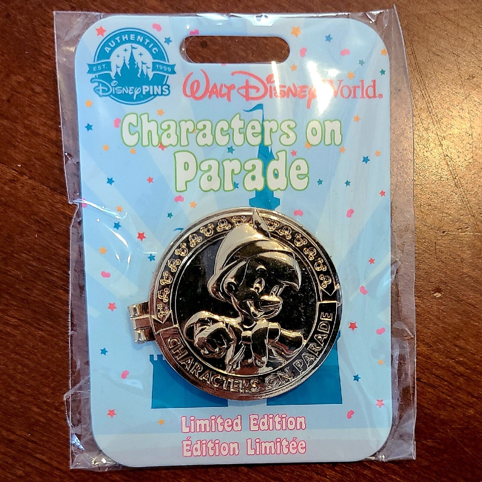 Disney Parks CHARACTERS ON PARADE Gold Coin Pinocchio Parade Float LE 2750 Pin