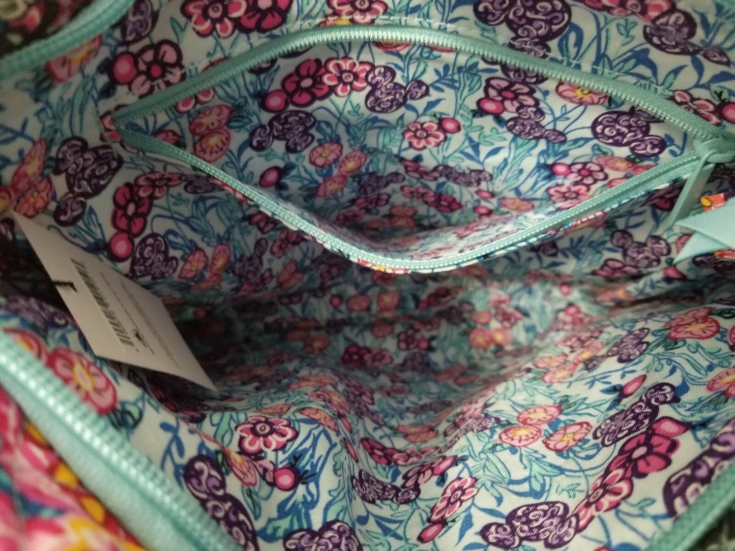 *Actual Bag* Vera Bradley Disney Mickey's Colorful Garden Hipster Bag Minnie New