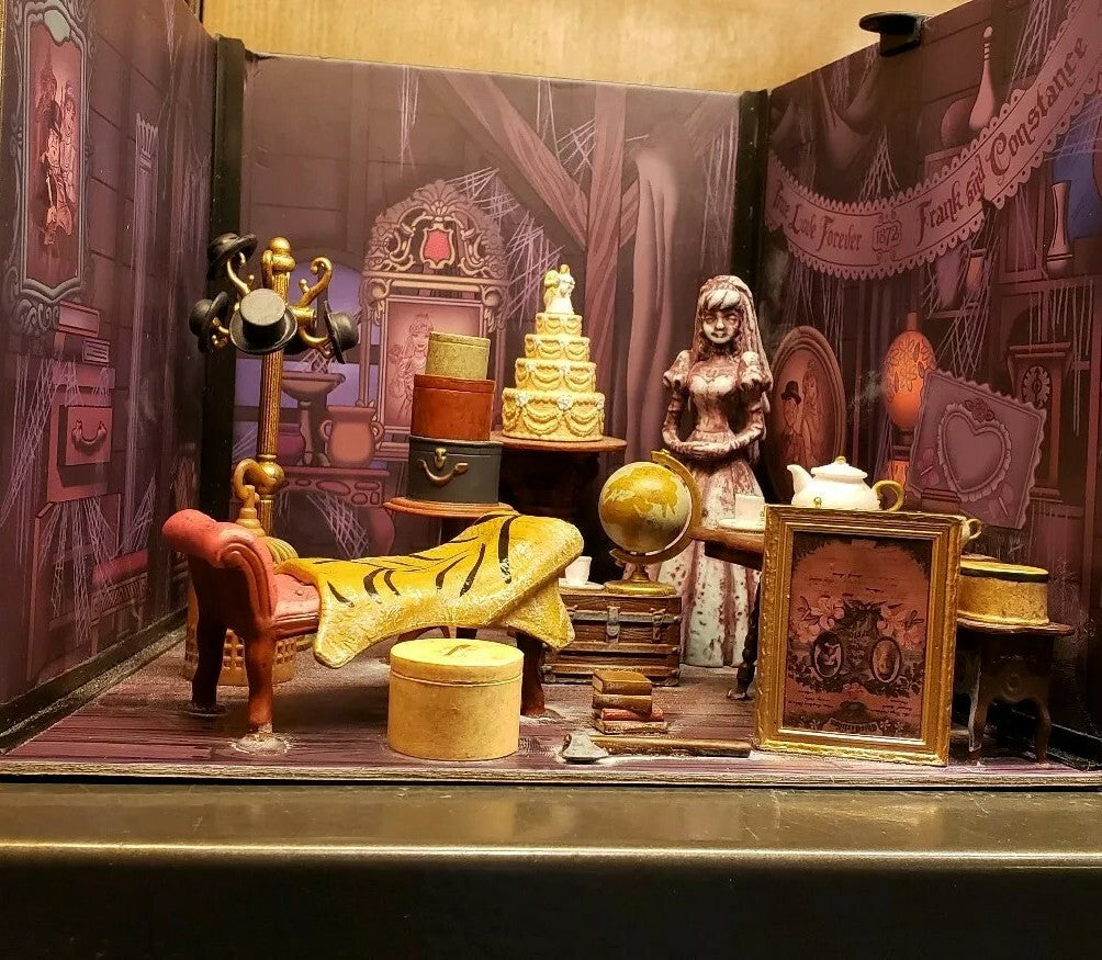 Disney Parks The Haunted Mansion Diorama Bride Attic WDW Magic Kingdom