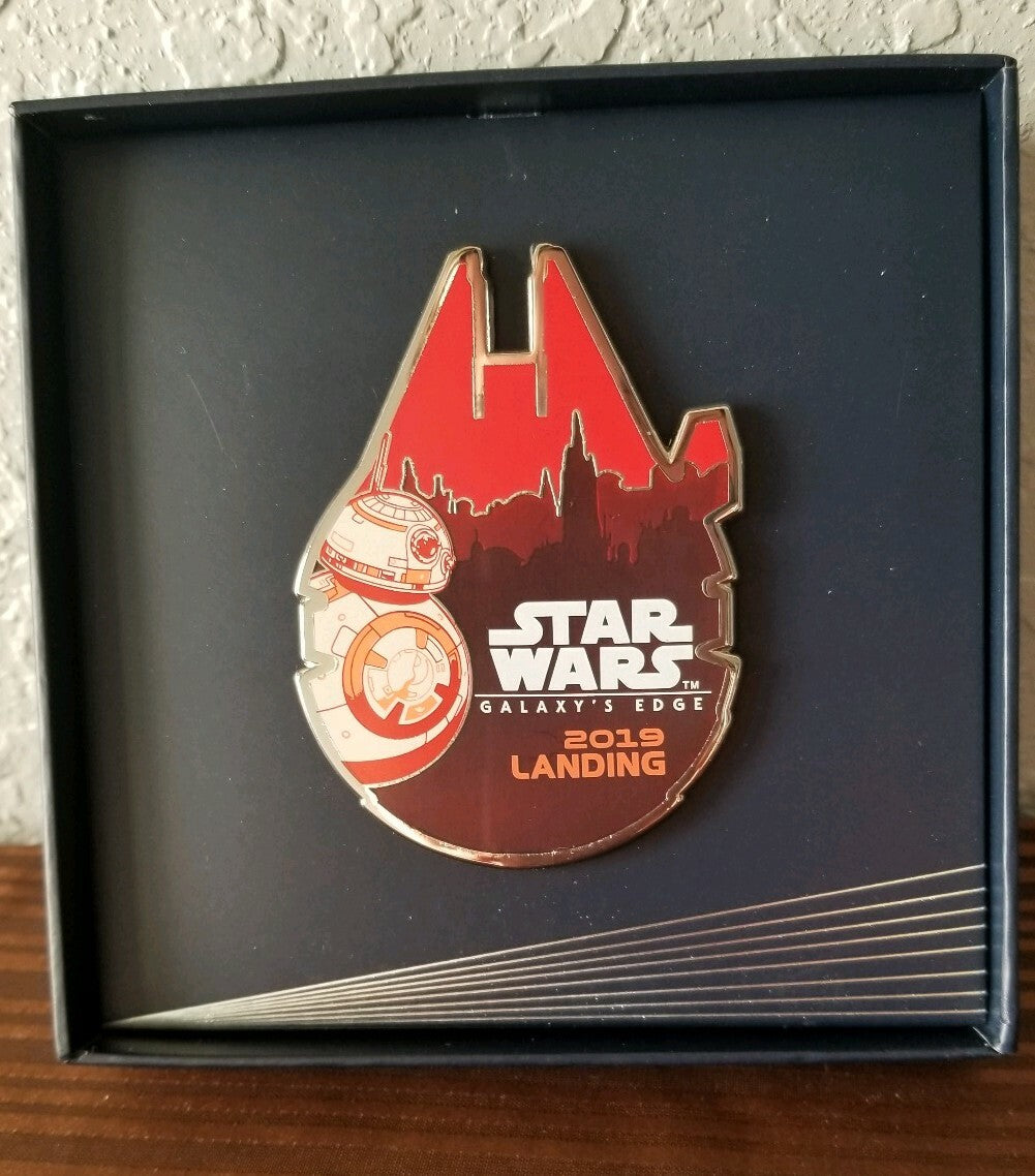 Disney Parks Star Wars Galaxy's Edge 3" JUMBO Limited Edition Pin BB-8 Hollywood