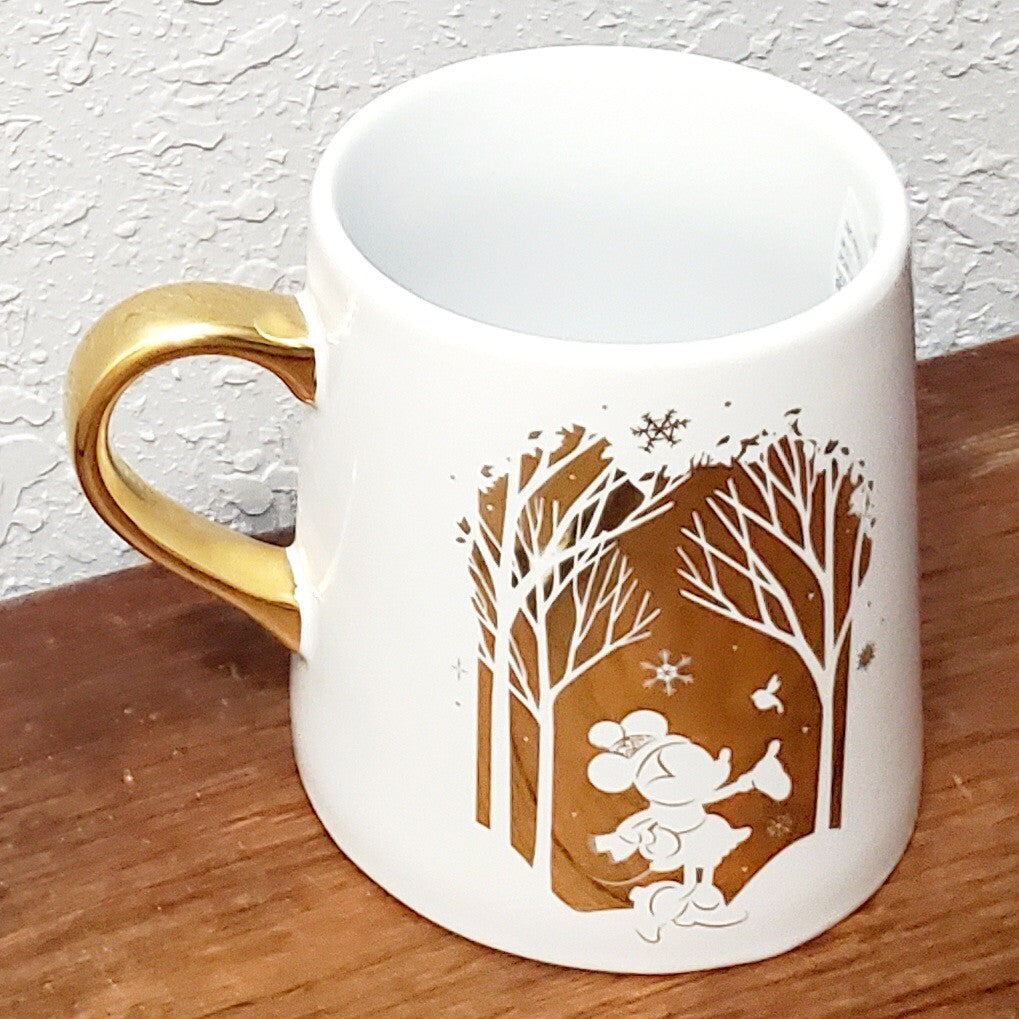 NEW Disney Parks Mickey & Minnie Mouse White & Gold 4.5" Mug Snowflakes Winter
