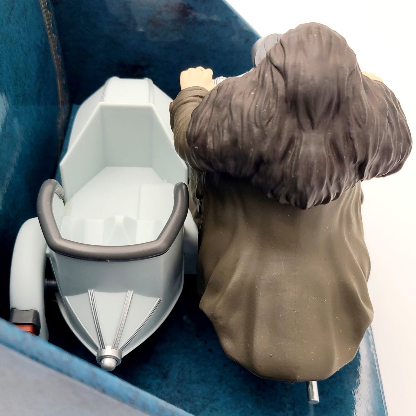 Universal Studios Wizarding World of Harry Potter Rubeus Hagrid Pull Back Toy