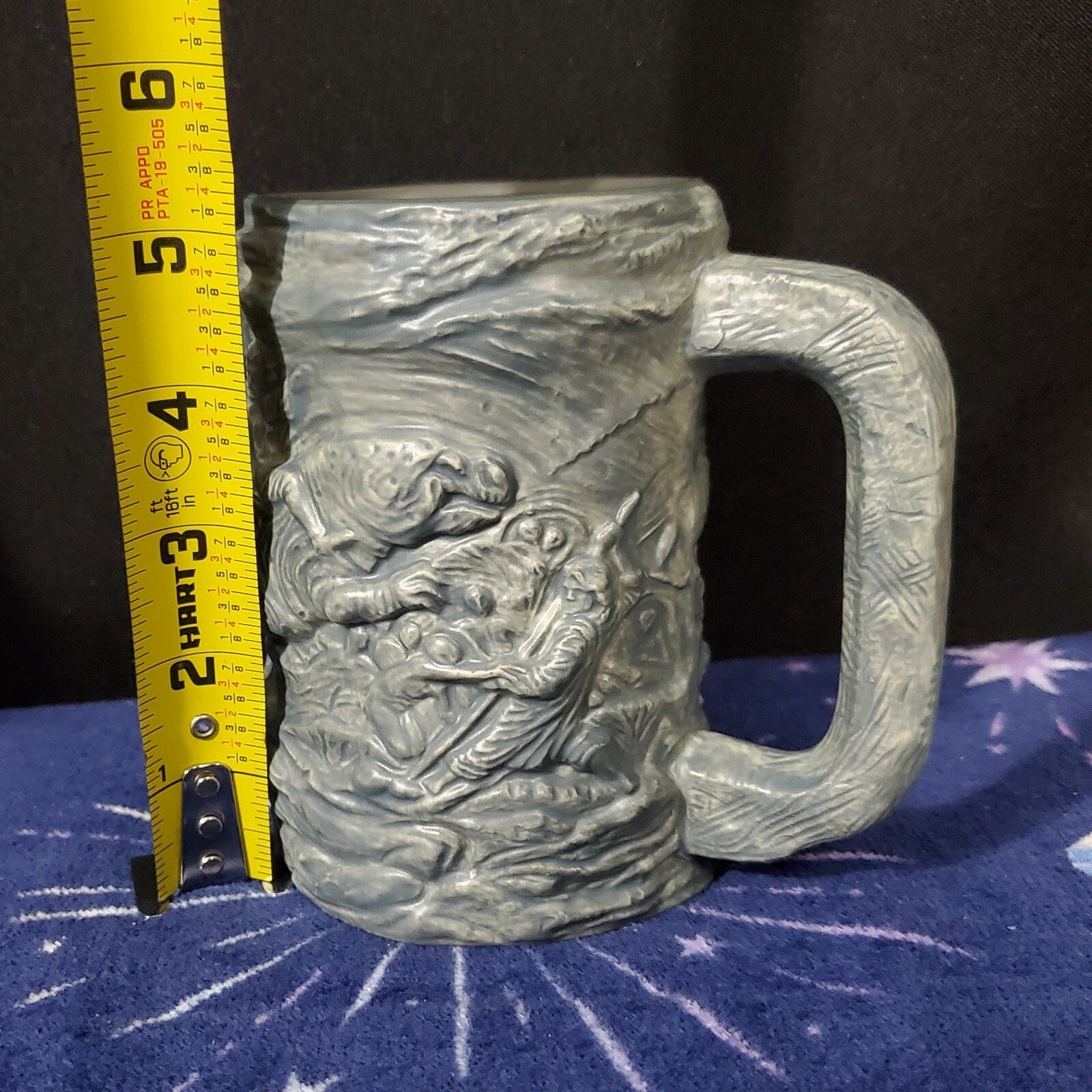 2022 Disney Parks Star Wars Galaxy’s Edge Dok Jedi Battle Scene Sculpture Mug