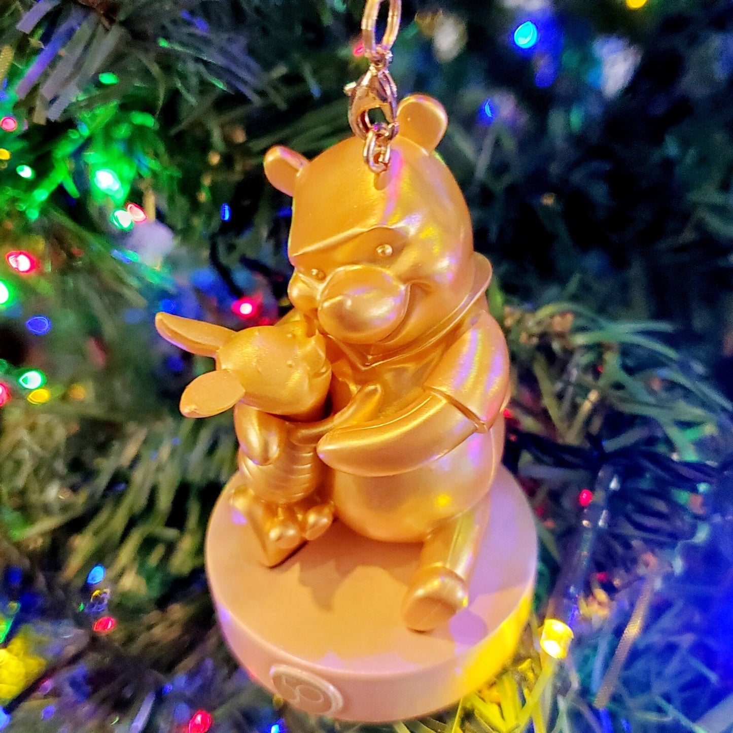 Winnie the Pooh Disney World Parks 50 Gold Character Collection Single Ornament