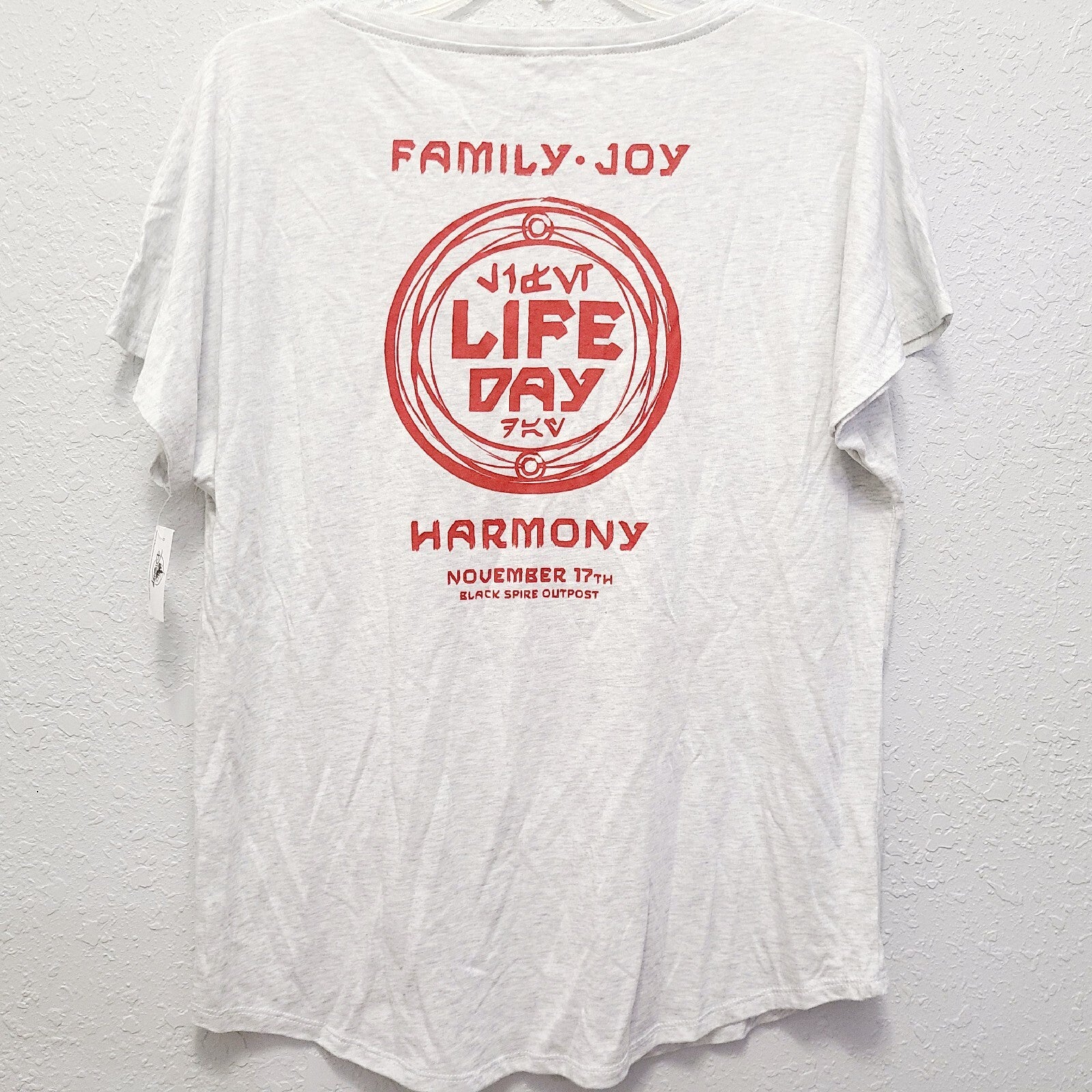 LARGE Woman 2021 Disney Parks Star Wars Family Life Day Harmony Chewbacca Shirt