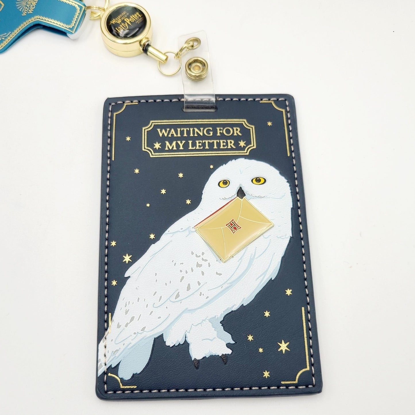 *Owl ID Badge Holder* Universal Studios Harry Potter Retractable Waiting Letter