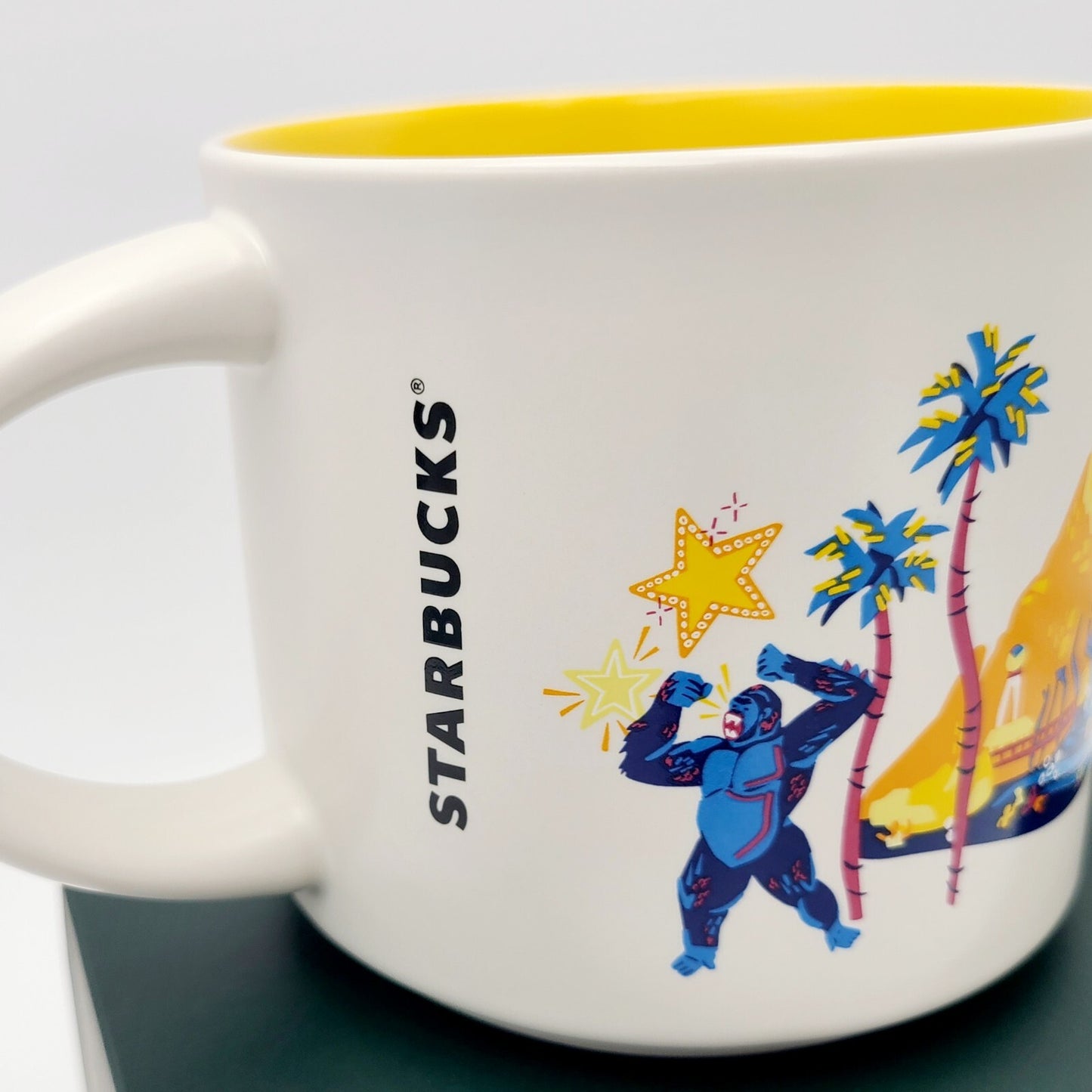 2024 Universal Studios Orlando Resort Starbucks Discovery Series Mug NEW 14oz