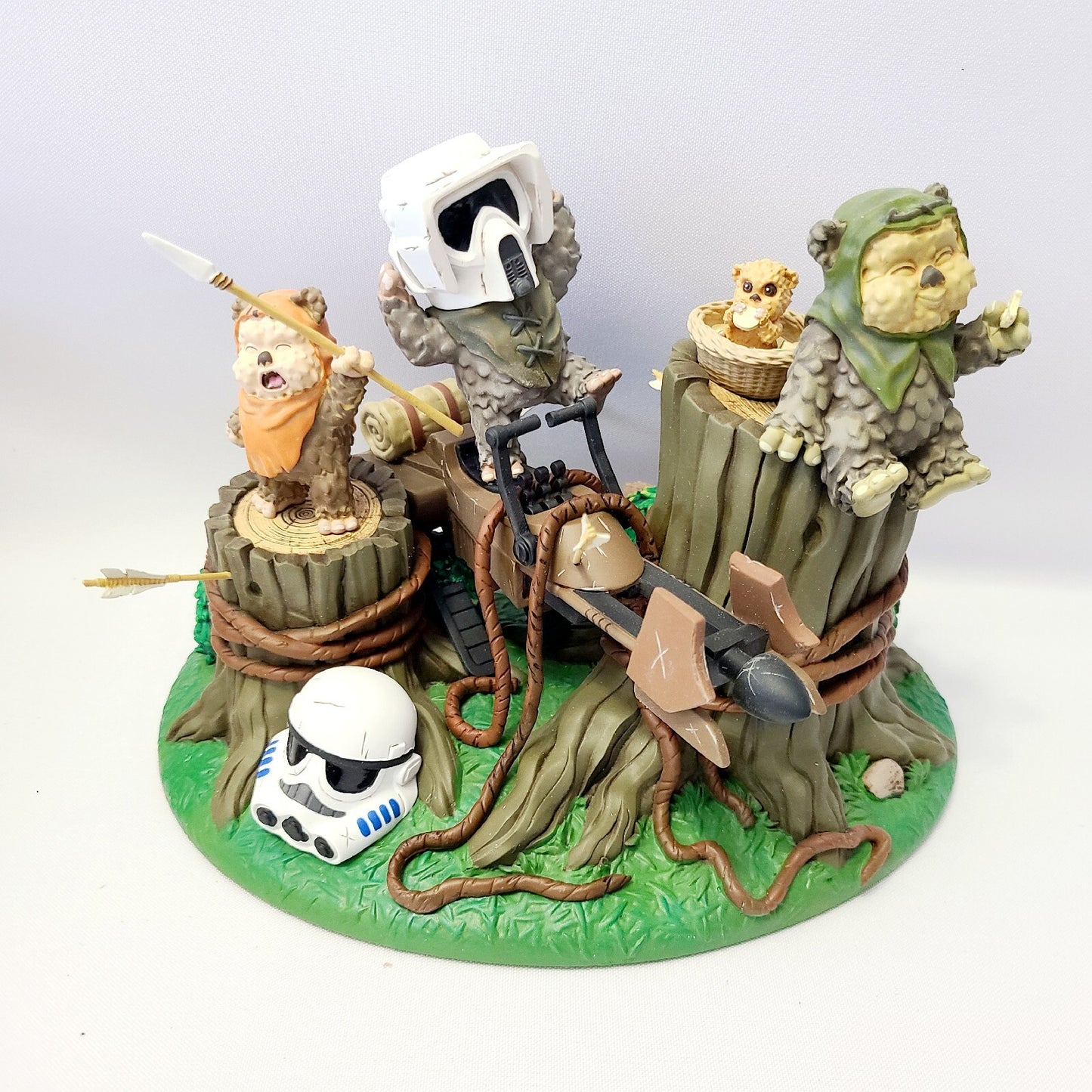 Disney Parks Star Wars Return  Jedi 40th Anniv Ewoks Collectible Figurine Ewok