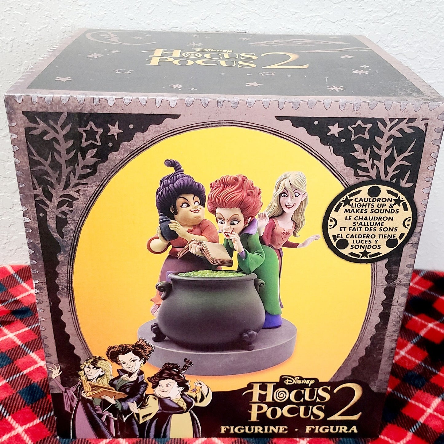 Disney Parks Halloween Hocus Pocus 2 Sanderson Sisters Light-Up & Sound Figurine