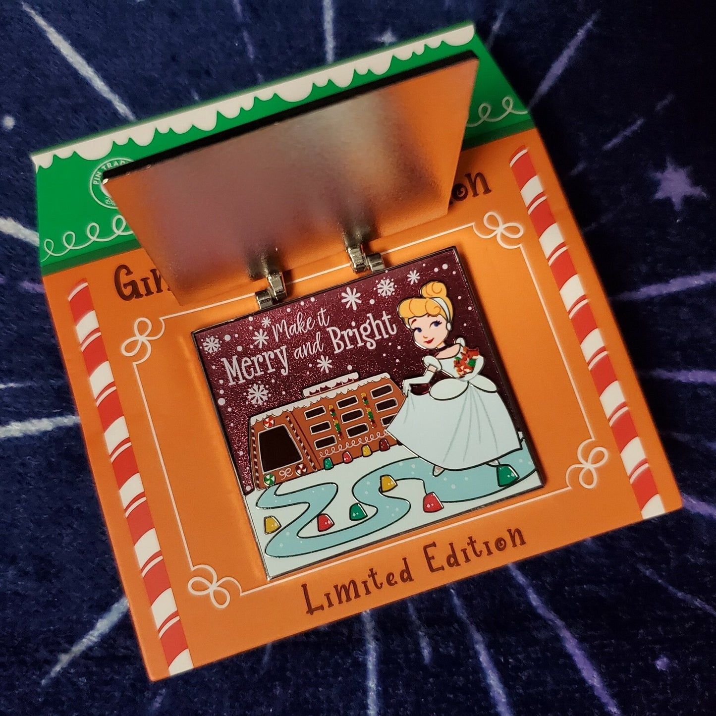 2021 Disney Contemporary Christmas Gingerbread Collection Pin Cinderella WDW