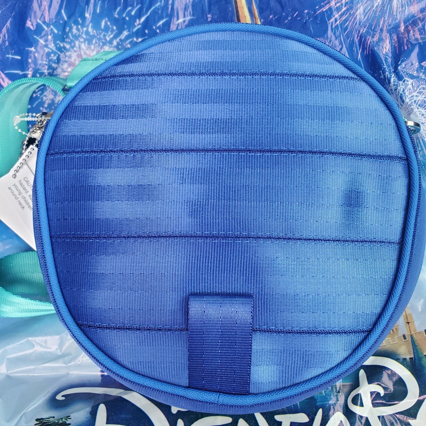 Disney Harvey’s Play in Park Crossbody Purse Bag Mickey Magic Kingdom Seat Belt