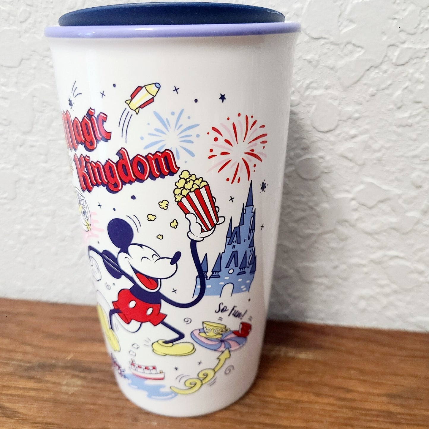 Walt Disney World Magic Kingdom White Starbucks Porcelain 12 oz Tumbler Cup Lid