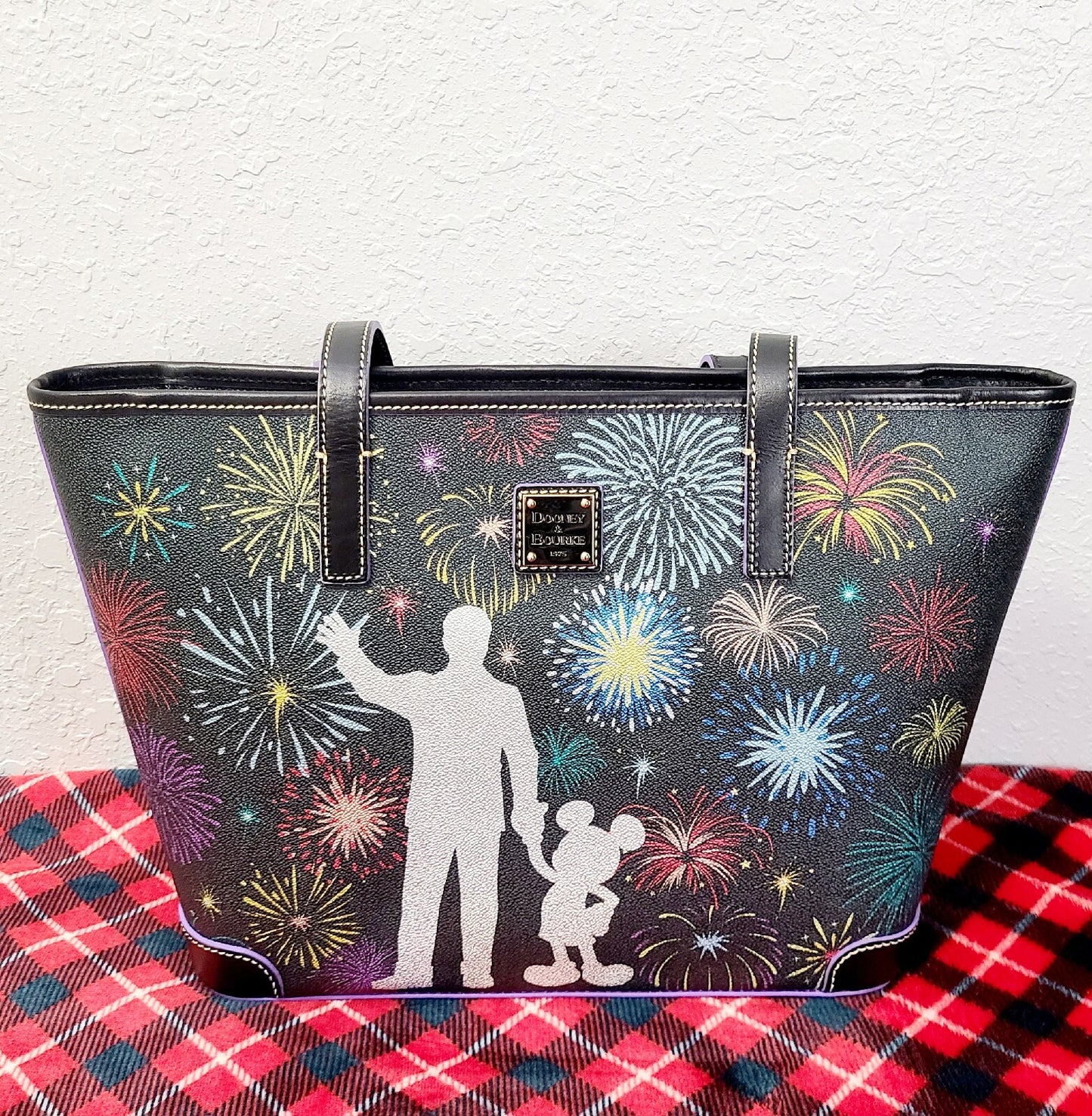 2023 Disney Park 100 Finale Dooney Bourke Partners Mickey Walt Firework Bag Tote