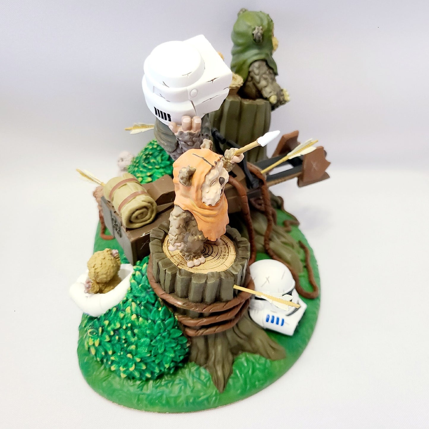 Disney Parks Star Wars Return  Jedi 40th Anniv Ewoks Collectible Figurine Ewok