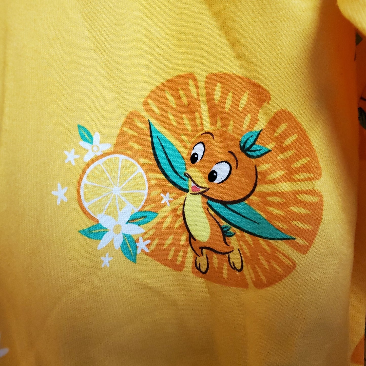 MEDIUM Disney Park 2022 EPCOT Flower Garden Festival Orange Bird Spirit Jersey