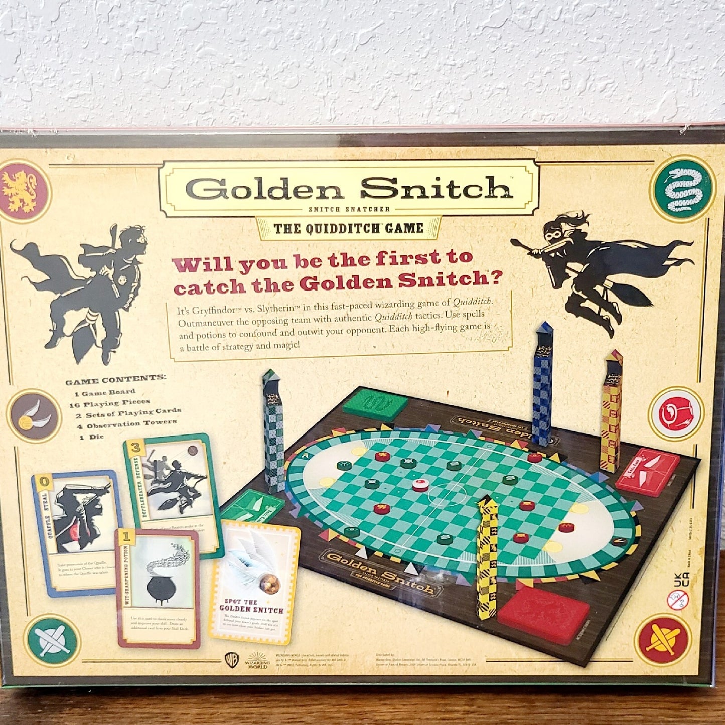 Universal Studio Wizarding World Harry Potter Golden Snitch Quidditch Board Game
