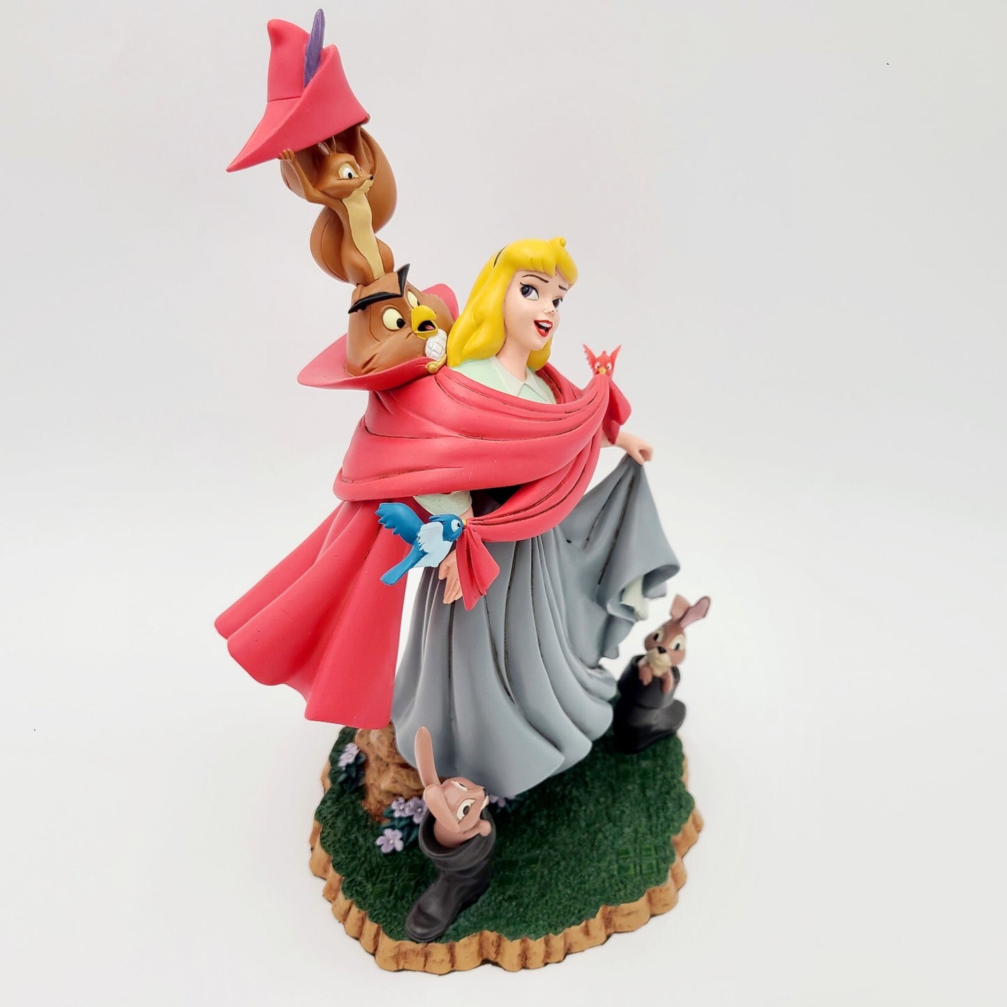 NEW Disney Park Sleeping Beauty Aurora Figure Statue 60th Anniversary Briar Rose