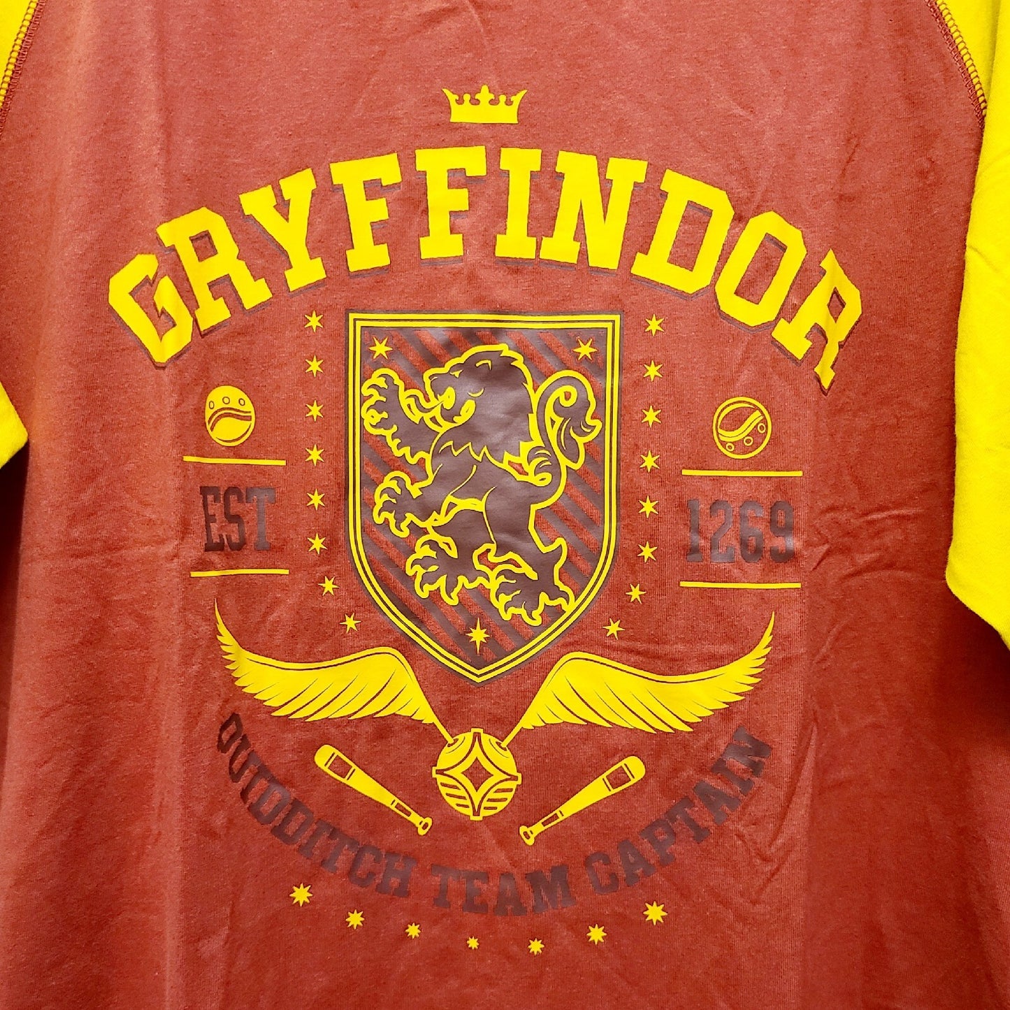 LARGE Harry Potter Universal Studios Gryffindor Team Captain Quidditch Red Shirt