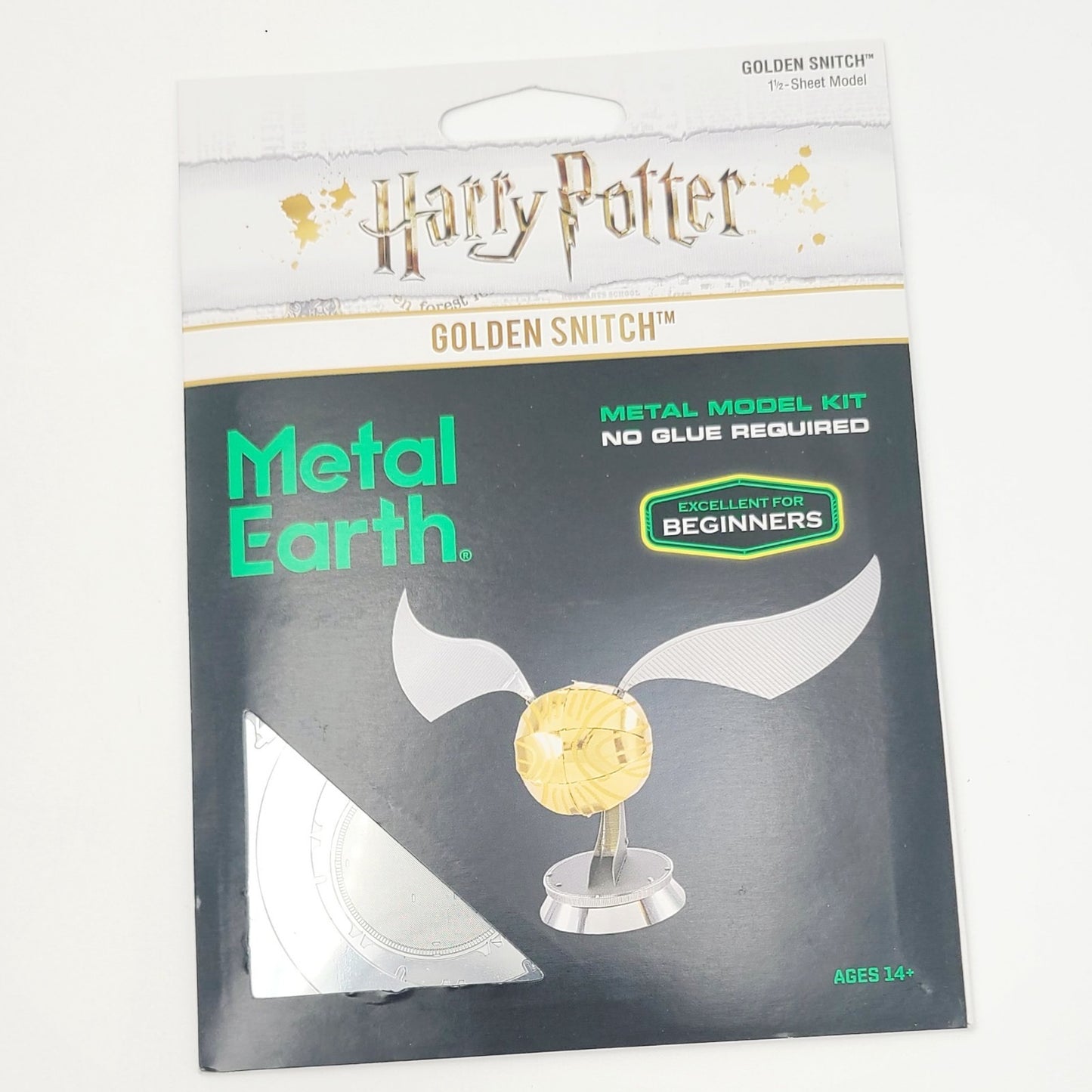 NEW Universal Studios World Of Harry Potter Golden Snitch Metal Earth Model Kit