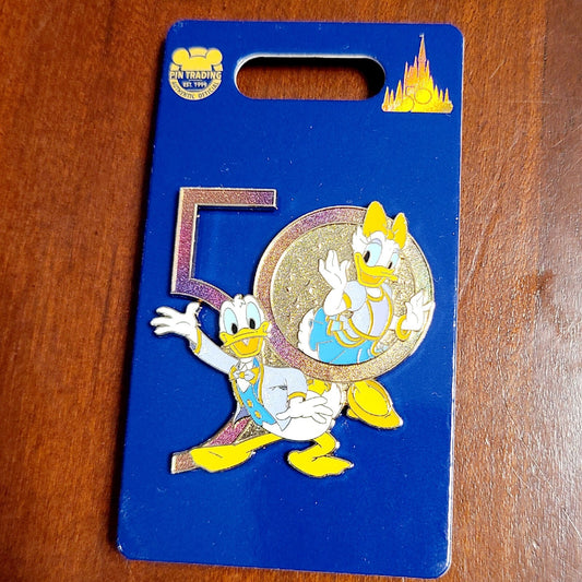 NEW 2021 Walt Disney World Parks 50th Anniversary Donald & Daisy Duck 50 Pin