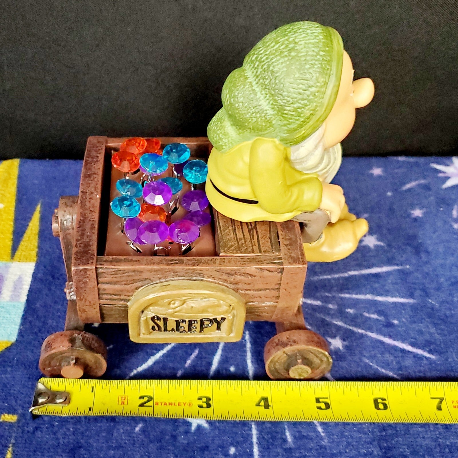 2022 Disney Parks Snow White & Seven Dwarfs Sleepy Figural Desk Trinket Tray 85