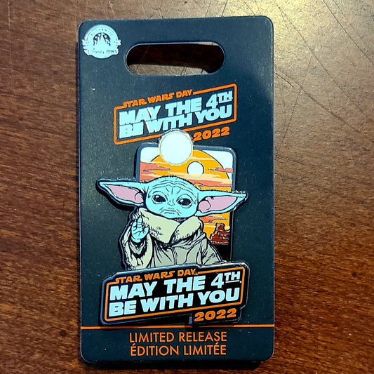 NEW Disney Parks 2022 May The 4th Star Wars Galaxy's Edge Baby Yoda Grogu Pin