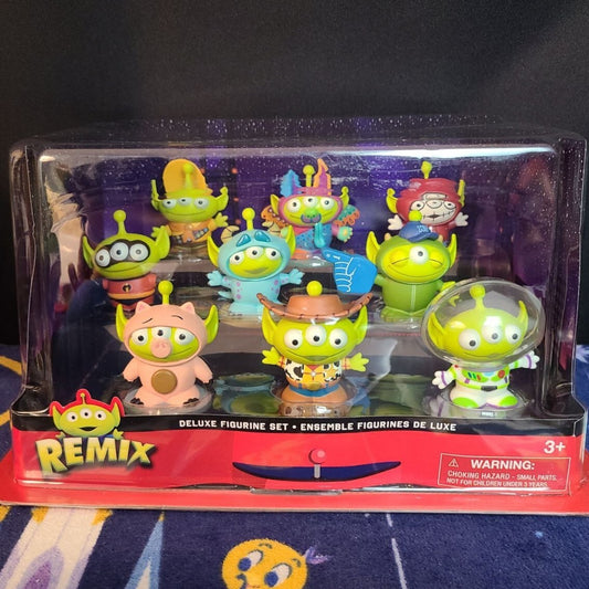 Disney Park Pixar Toy Story Alien REMIX Deluxe Figurine Playset 9 Piece Cake Top