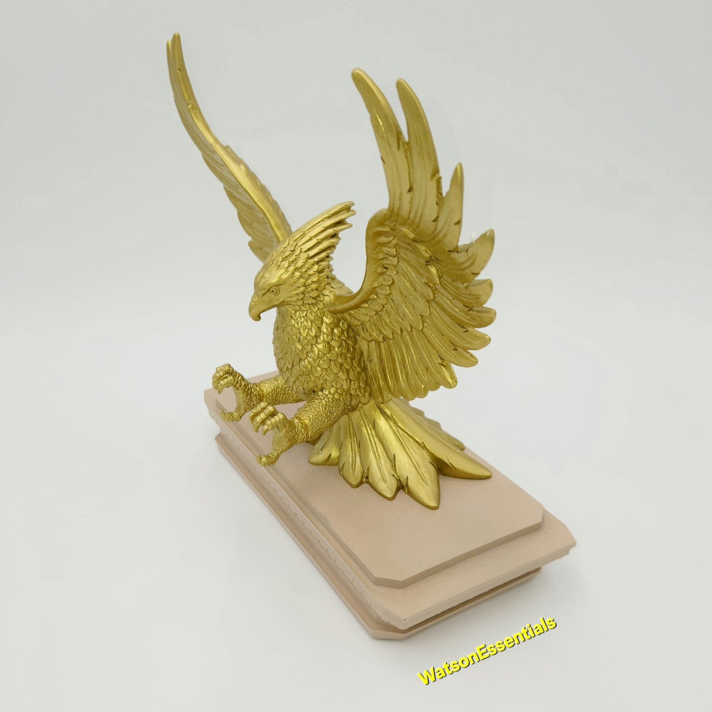 EPIC Universe Wizarding World Harry Potter Golden Phoenix Wand Stand Universal