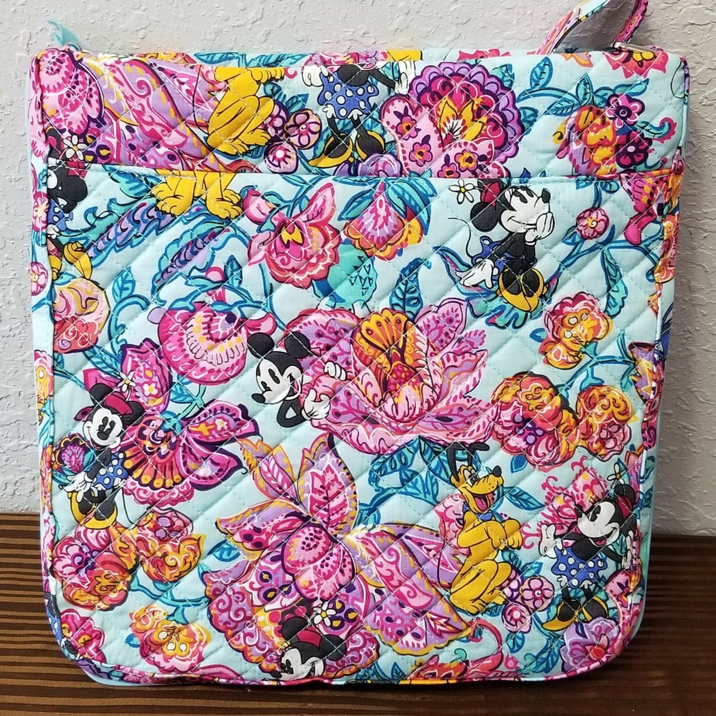 *Actual Bag* Vera Bradley Disney Mickey's Colorful Garden Hipster Bag Minnie New