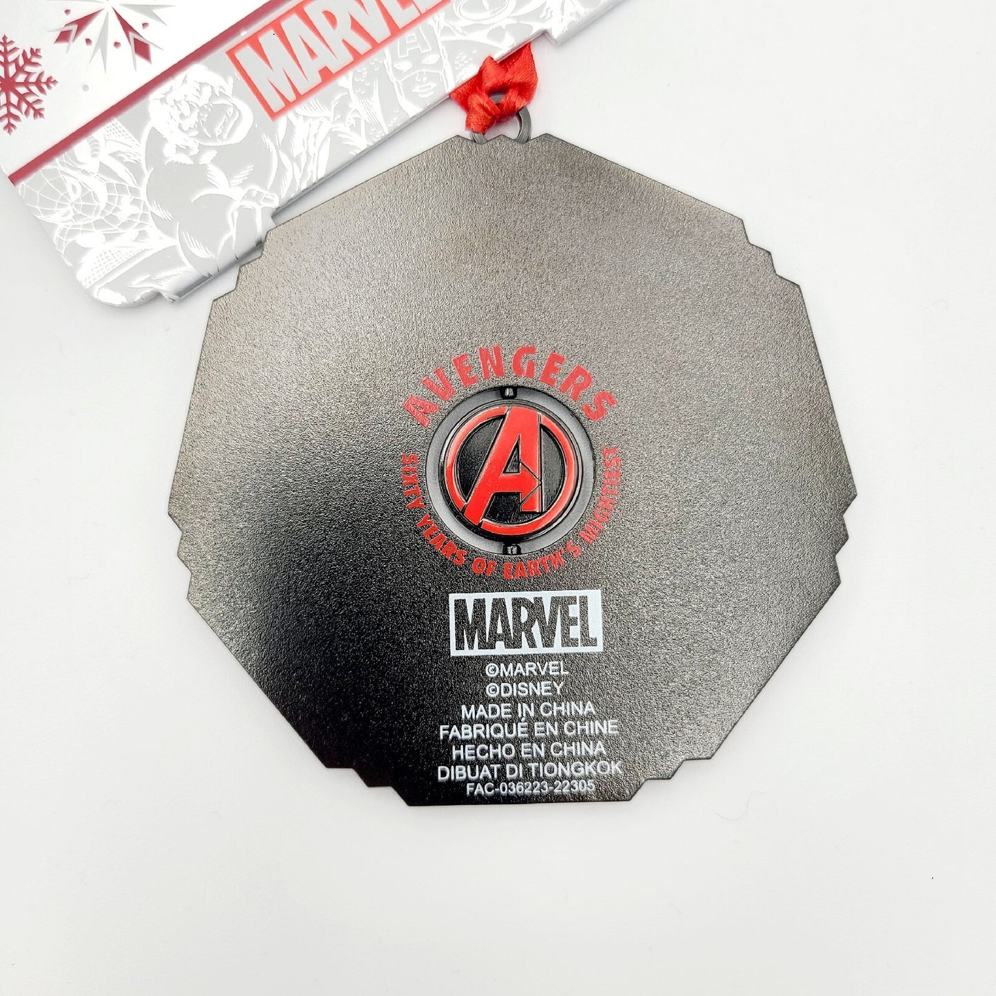NEW 2023 Disney Parks Marvel Avengers 60th Anniversary Sketchbook Ornament Spin