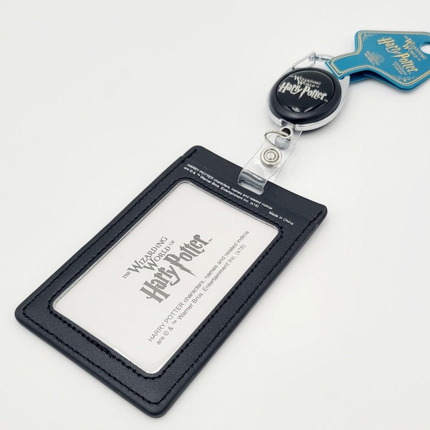Universal Studios Wizarding World Harry Potter Retractable ID Badge Holder NEW