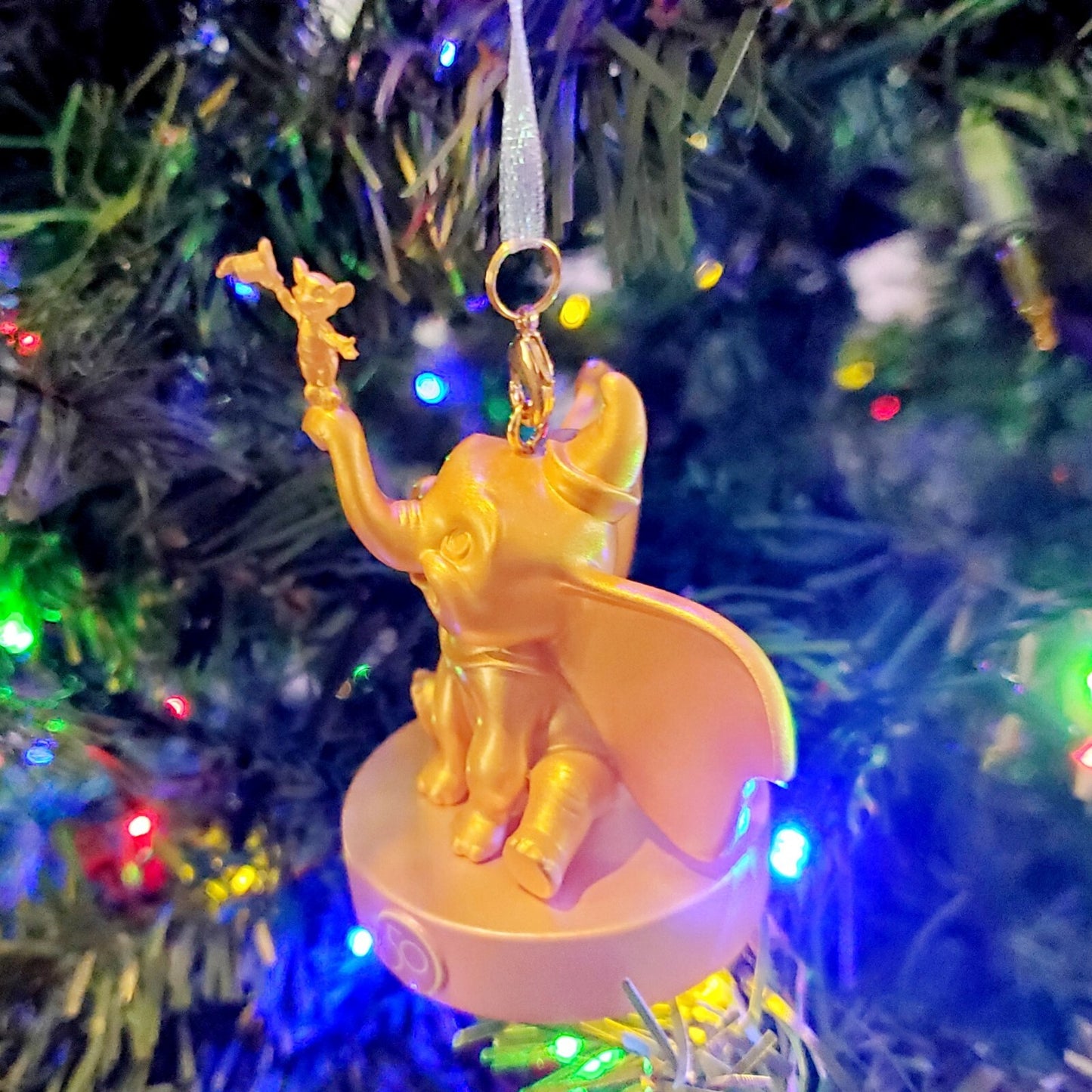 DUMBO Walt Disney World Parks 50 Gold Character Collection Single Ornament